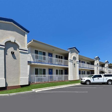 Motel 6-Vista, Ca Buitenkant foto